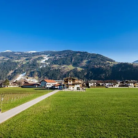 Apartmán Regina Zell am Ziller